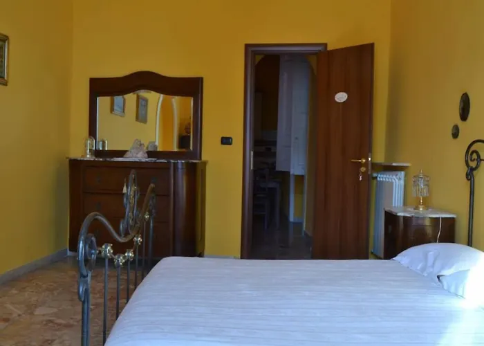 Bed and Breakfast A Casa di Mamma Napoli